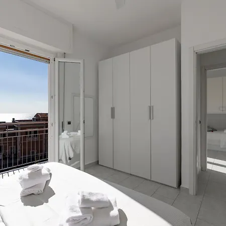 Appartement Hostdomus - Turtle House Borgio Verezzi